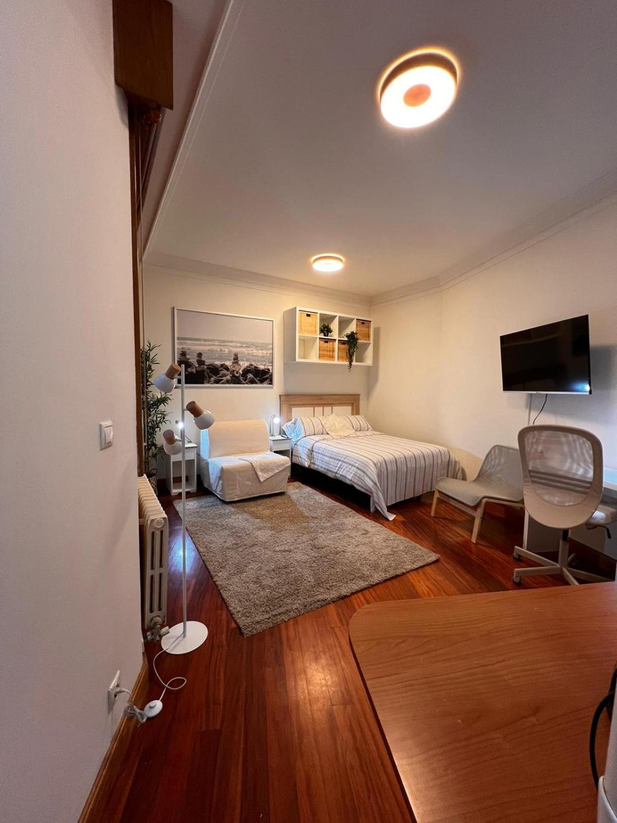 Central Suites Isabel II Vigo Esterno foto